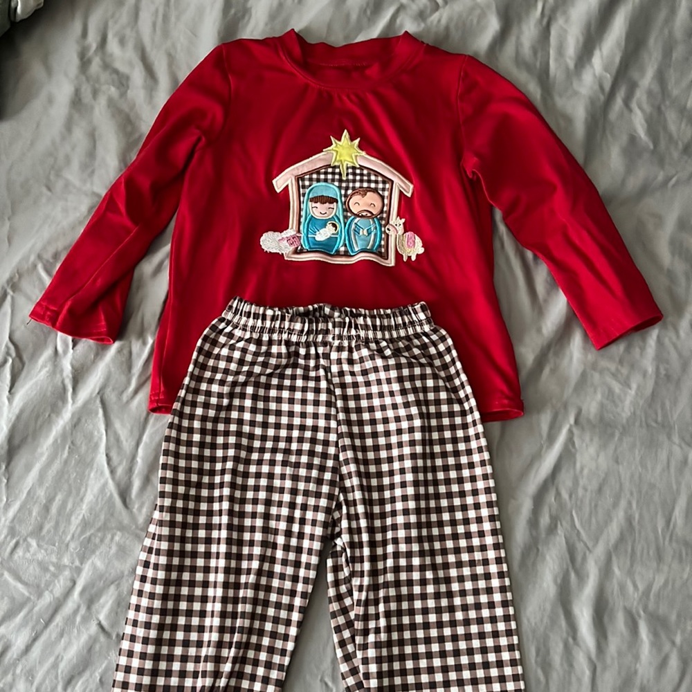 2T Christmas Nativity Appliqué Outfit